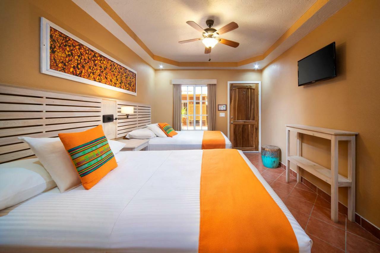 Mr. Tucan Hotel Вест-Энд Экстерьер фото